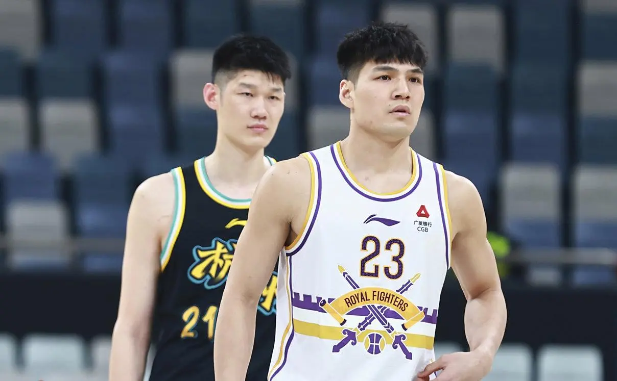 广州考虑和, 中锋说出转 广州考虑和, 中锋说出转