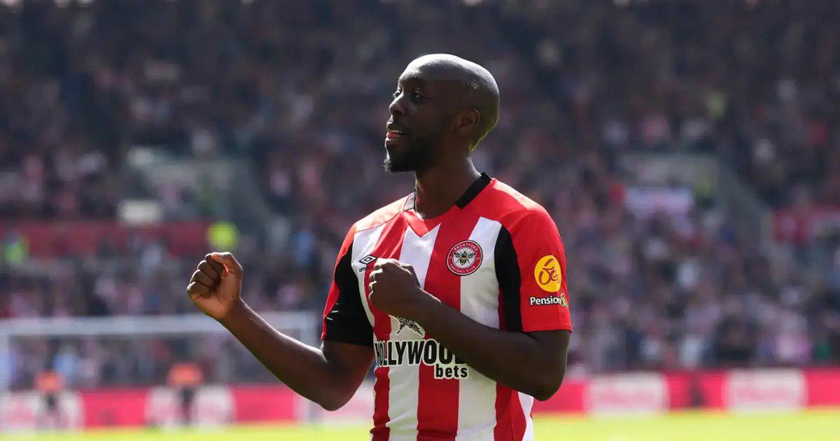 希望离开球, 将自己的头 希望离开球, 将自己的头