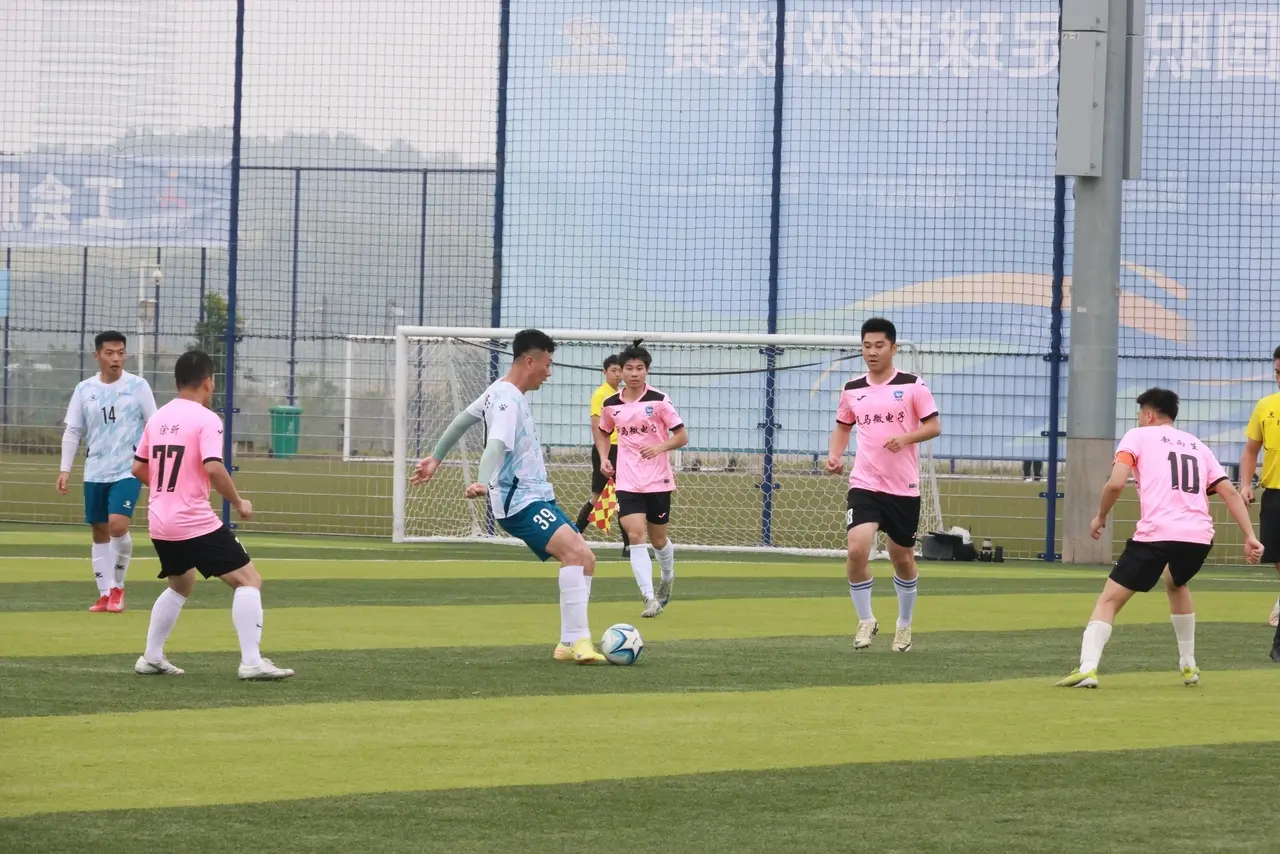 非常高, 名球员杨晨 非常高, 名球员杨晨